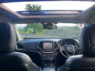 2016 Jeep Cherokee - Thumbnail