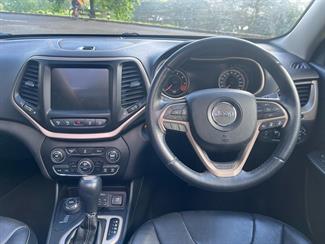 2016 Jeep Cherokee - Thumbnail