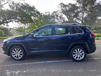 2016 Jeep Cherokee - Thumbnail