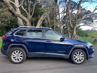 2016 Jeep Cherokee - Thumbnail