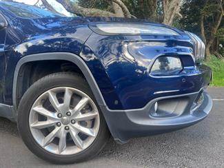 2016 Jeep Cherokee - Thumbnail