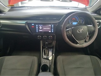 2018 Toyota Corolla - Thumbnail