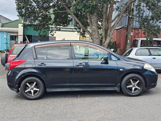 2007 Nissan Tiida - Thumbnail