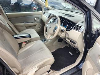 2007 Nissan Tiida - Thumbnail