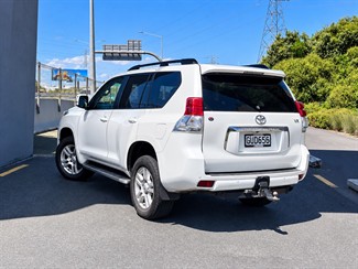 2010 Toyota Land Cruiser Prado - Thumbnail