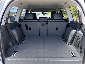 2010 Toyota Land Cruiser Prado - Thumbnail