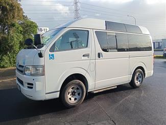 2008 Toyota Hiace - Thumbnail