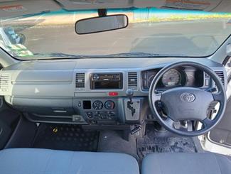 2008 Toyota Hiace - Thumbnail