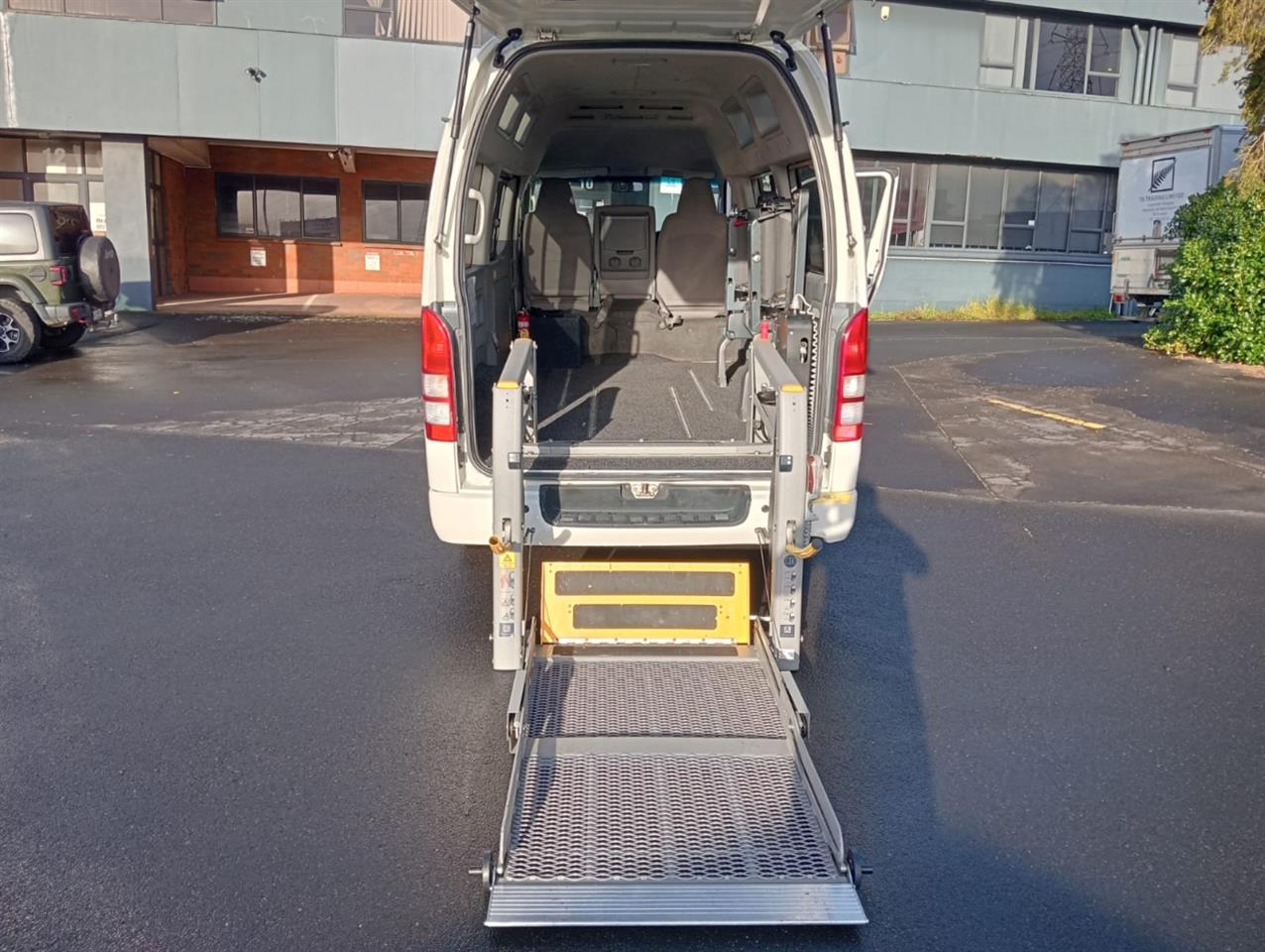 2008 Toyota Hiace