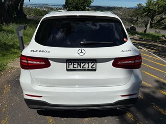 2017 Mercedes-Benz GLC 220d - Thumbnail