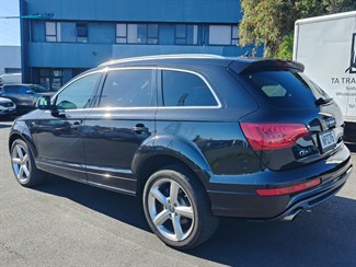 2010 Audi Q7 - Thumbnail