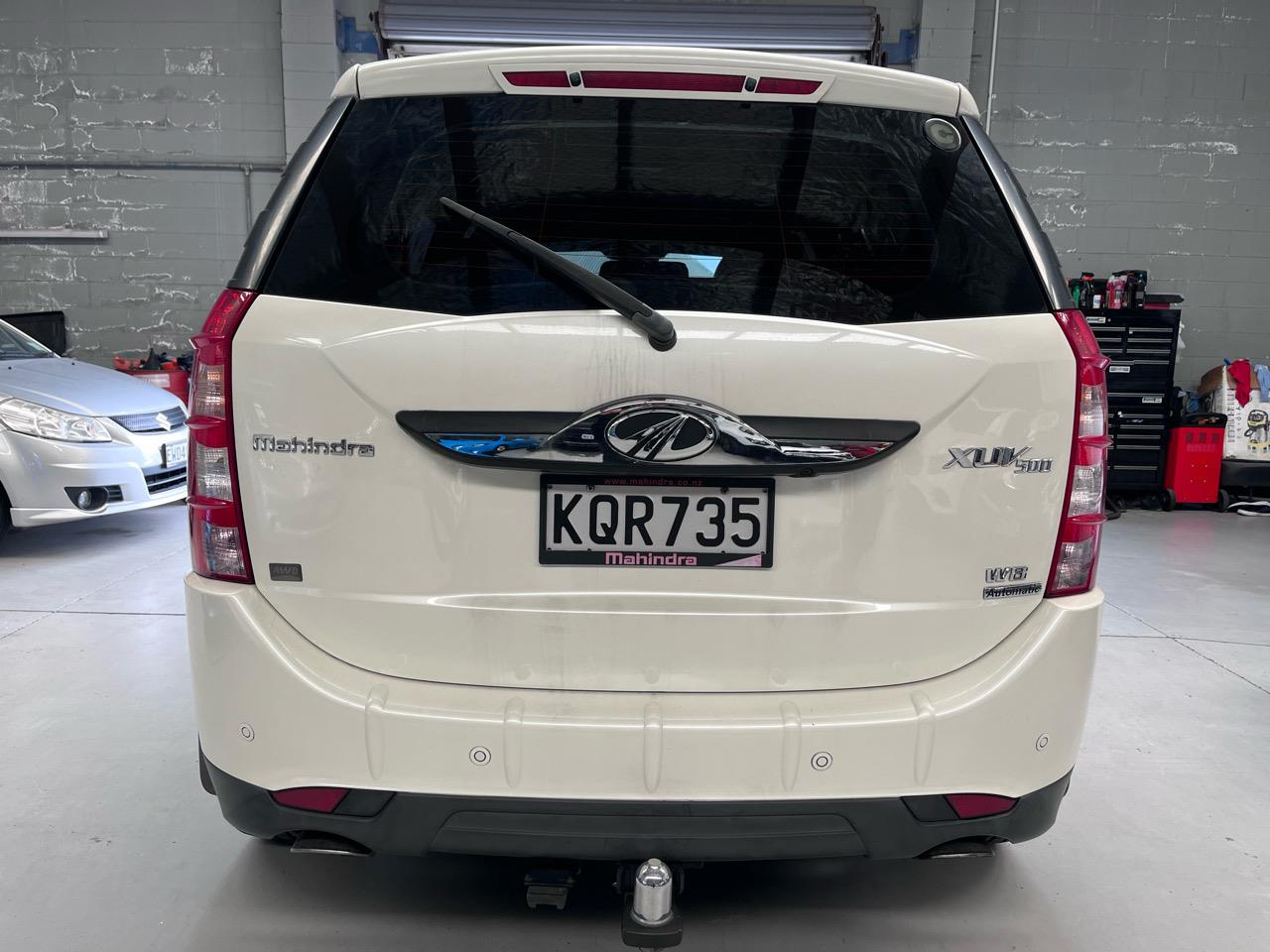 2017 Mahindra XUV500