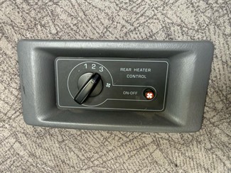 2006 Nissan Caravan - Thumbnail