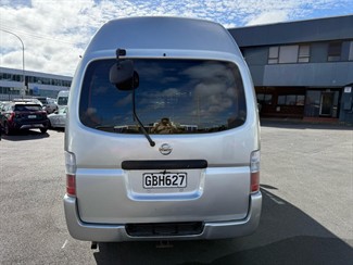 2006 Nissan Caravan - Thumbnail