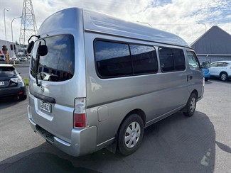 2006 Nissan Caravan - Thumbnail