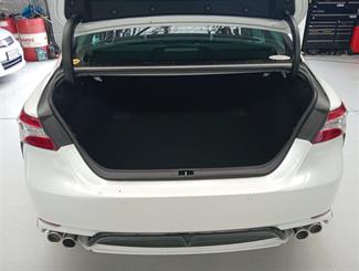 2019 Toyota Camry - Thumbnail