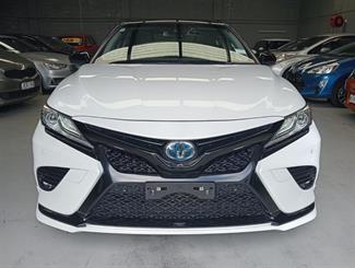 2019 Toyota Camry - Thumbnail