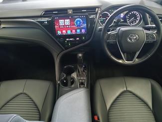 2019 Toyota Camry - Thumbnail