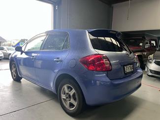 2007 Toyota Auris - Thumbnail
