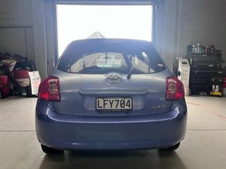 2007 Toyota Auris - Thumbnail