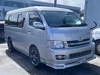 2008 Toyota Hiace - Thumbnail