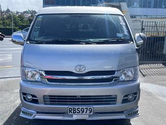 2008 Toyota Hiace - Thumbnail