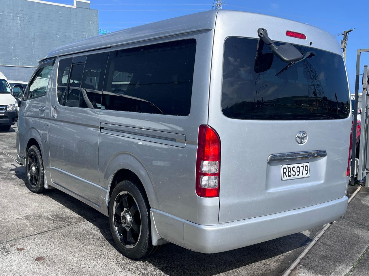 2008 Toyota Hiace