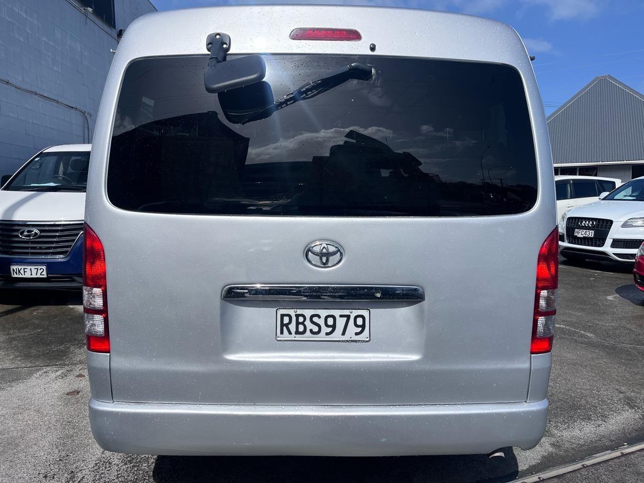 2008 Toyota Hiace