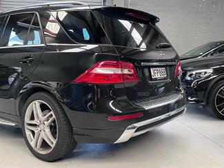 2015 Mercedes-Benz ML350 - Thumbnail