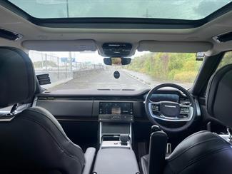 2025 Land Rover Range Rover Sport - Thumbnail
