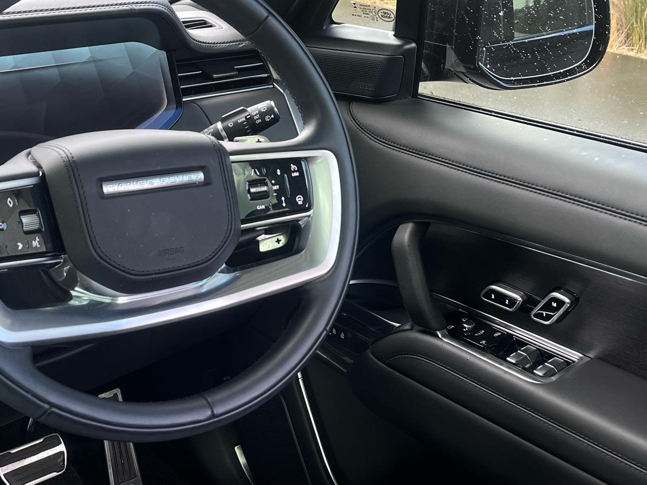 2025 Land Rover Range Rover Sport