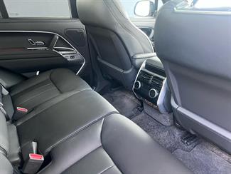 2025 Land Rover Range Rover Sport - Thumbnail