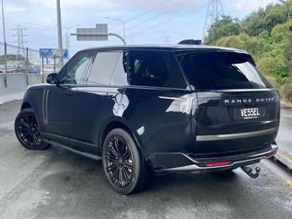 2025 Land Rover Range Rover Sport - Thumbnail