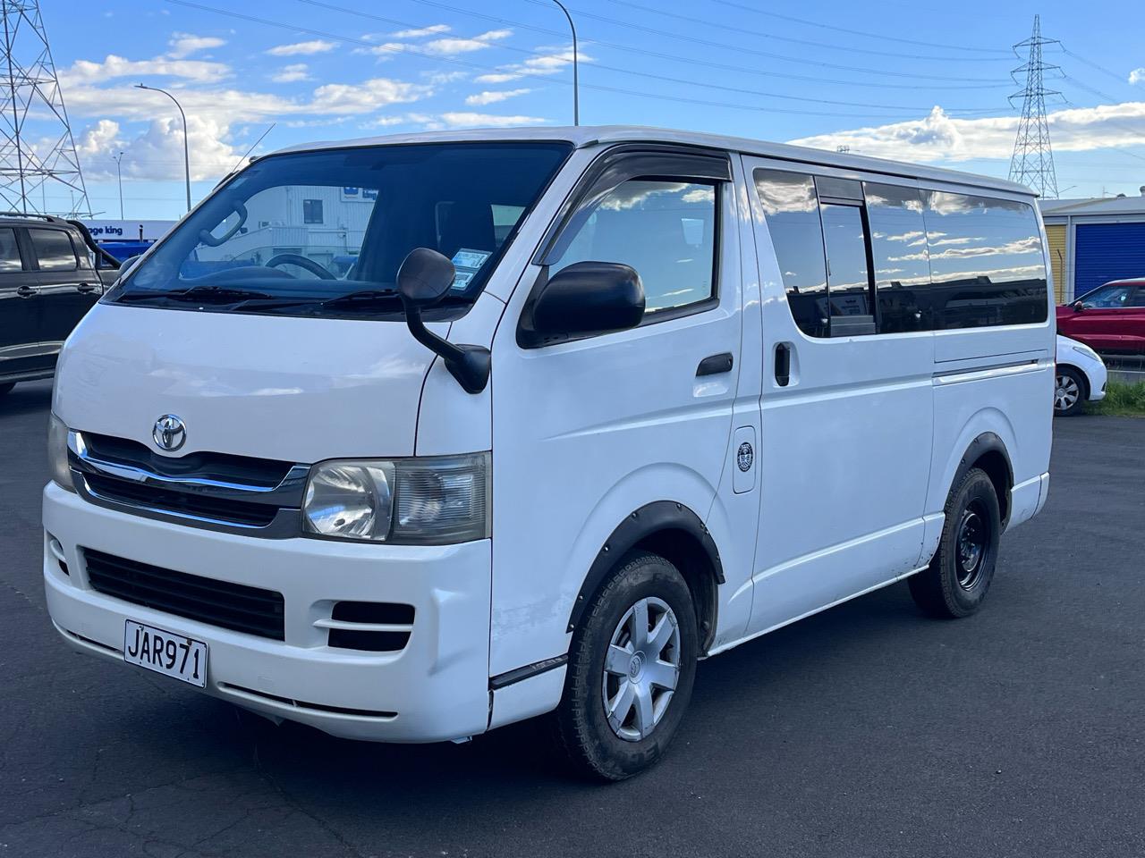 2009 Toyota Hiace