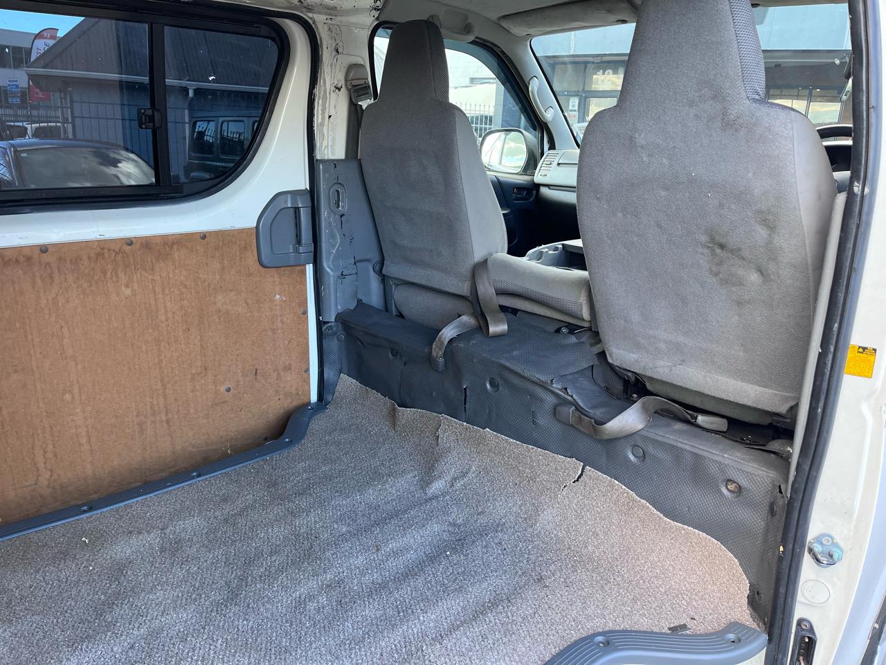 2009 Toyota Hiace
