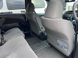 2016 Toyota Previa - Thumbnail