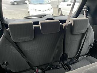 2016 Toyota Previa - Thumbnail