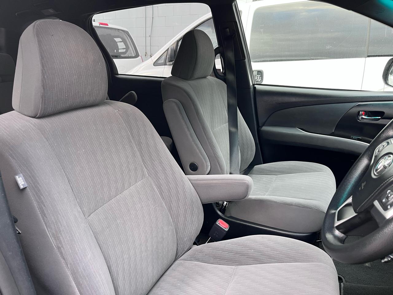 2016 Toyota Previa