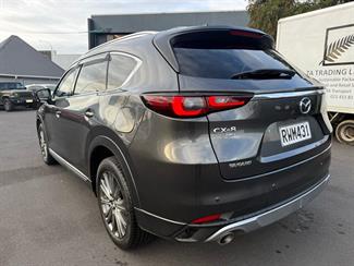 2023 Mazda CX-8 - Thumbnail