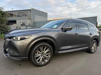 2023 Mazda CX-8 - Thumbnail