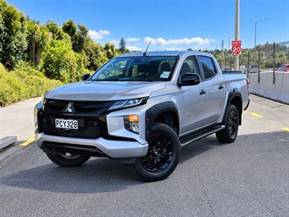 2022 Mitsubishi Triton - Thumbnail