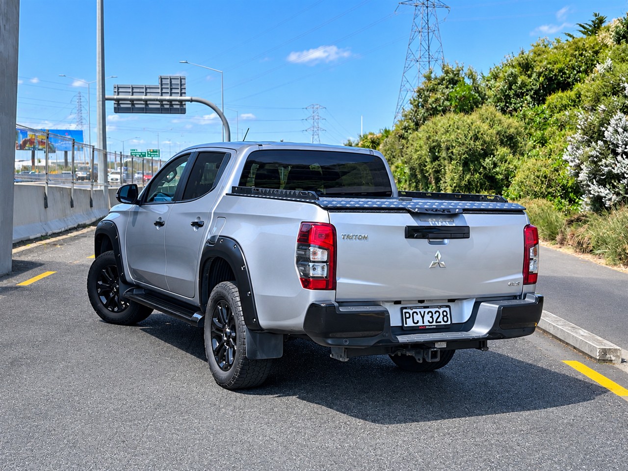 2022 Mitsubishi Triton