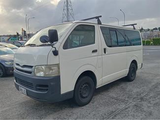 2008 Toyota Hiace - Thumbnail