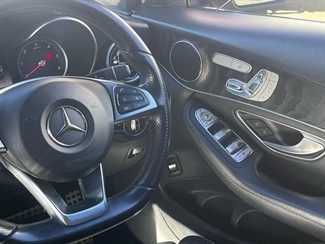 2018 Mercedes-Benz GLC 250 - Thumbnail