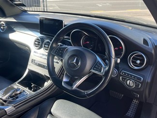 2018 Mercedes-Benz GLC 250 - Thumbnail