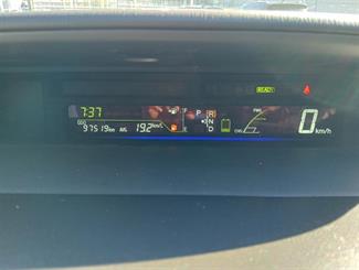 2012 Toyota Prius - Thumbnail