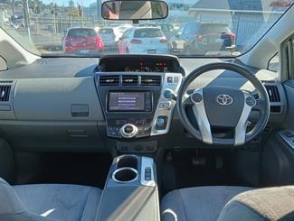 2012 Toyota Prius - Thumbnail