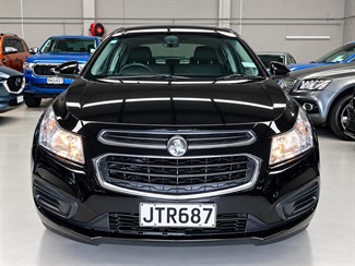 2016 Holden Cruze - Thumbnail