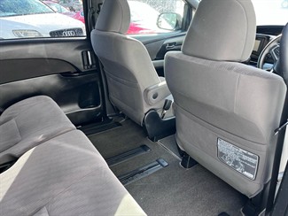 2017 Toyota Previa - Thumbnail