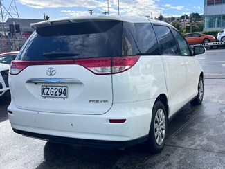 2017 Toyota Previa - Thumbnail
